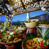 Aston Bogor Hotel & Resort Шведский стол