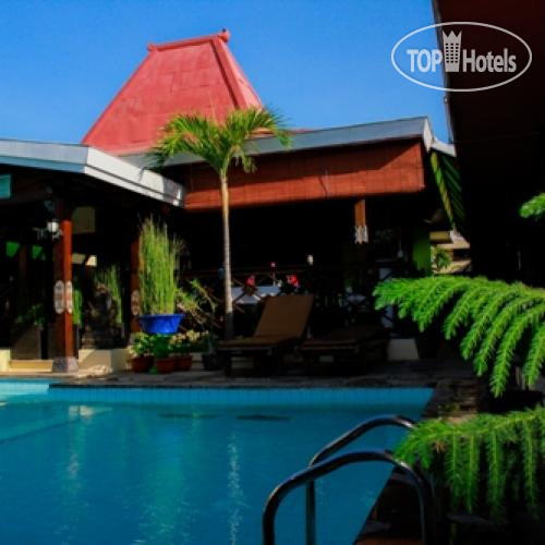 Hotel photo Istana Batik Ratna 2*