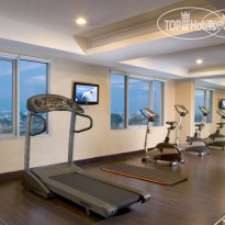 Santika Pandegiling Hotel 