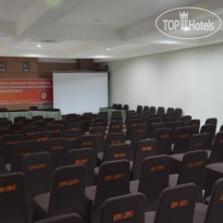 Bumi Gumati Convention Resort Конференц-зал