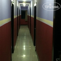 Hollywood Hotel 