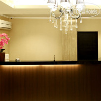 Glassio Hotel Roxy Jakarta 