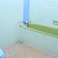 Makuta Guest House 