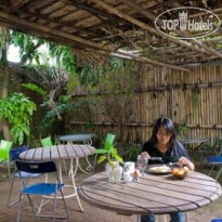 Viavia Guesthouse 