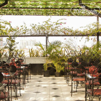 New Hotel  Idola 