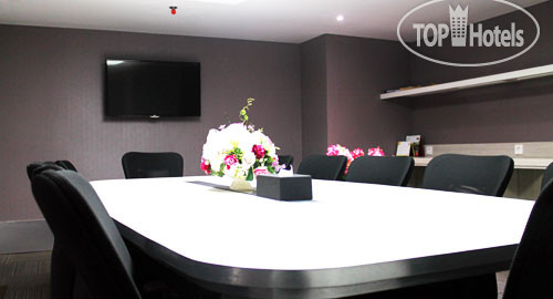 New photos from tourists Favehotel Puri Indah Jakarta 3*