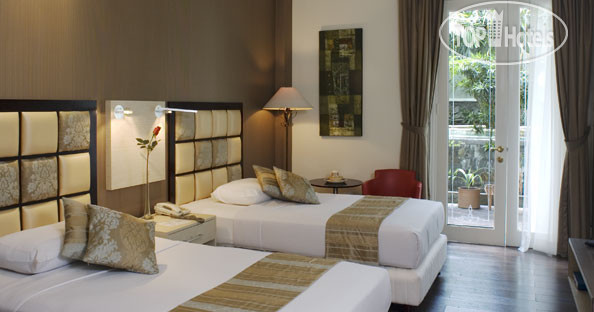 New photos from tourists The Hang Tuah 1*