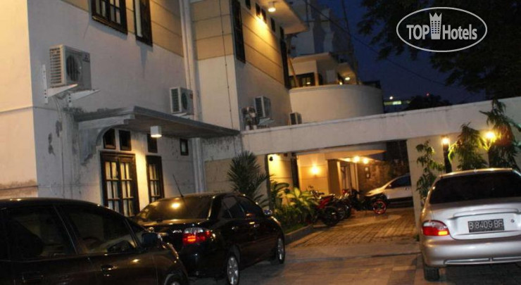 Hotelier's photos Lagura Residence Guest House 1*