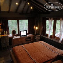 Astuti Gallery & Homestay