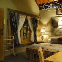 Astuti Gallery & Homestay