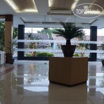 Tembok Batu Residence 