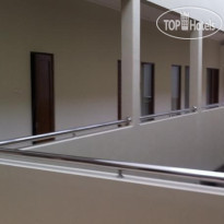 Viure Cafe And Guesthouse 