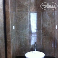 Viure Cafe And Guesthouse 