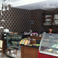 Viure Cafe And Guesthouse 