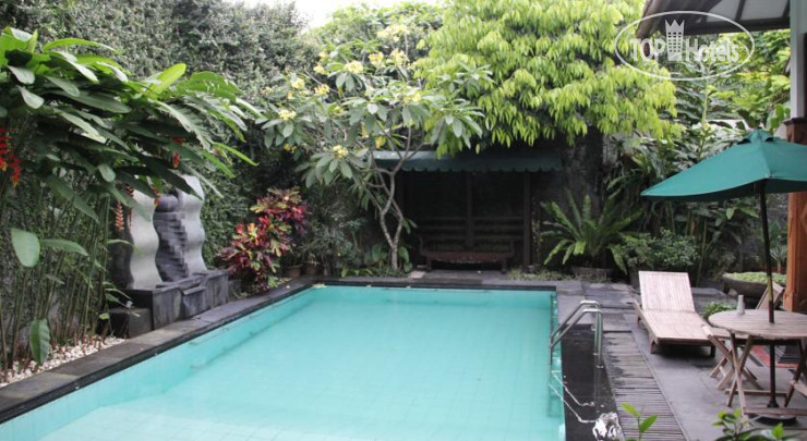 New photos from tourists Griya Yunika 2*