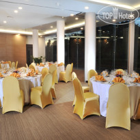 Discovery Hotel & Convention Ancol 