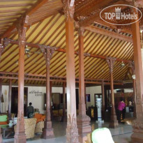 Dafam Kayon Resort Solo