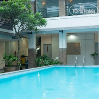 Dinasty Smart Hotel 