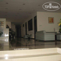 Hotel O Genteng Near Genteng Market 