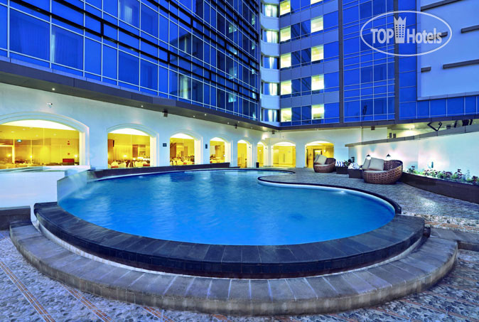 Hotel photo Aston Semarang Hotel & Convention Center 4*