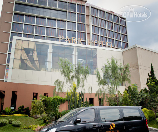 Hotelier's photos Park Hotel Bandung 4*