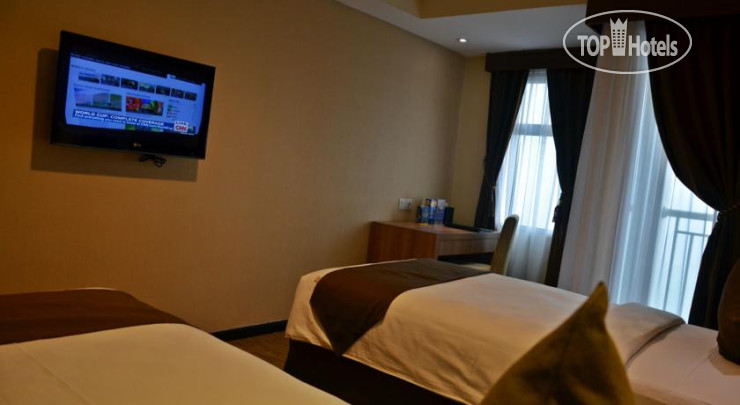 New photos from tourists Horison Grand Serpong 4*