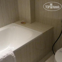 Narita Classic Hotel Tangerang 