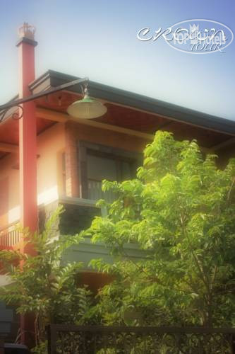 New photos from tourists Crown Guest House