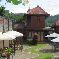 Bantal Guling Villa
