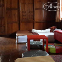 Bantal Guling Villa
