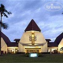 Novotel Surabaya Hotel & Suites 