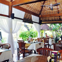 Puri Dewa Bharata Hotel & Villas Ресторан