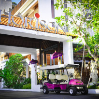 Horison Seminyak Главный вход