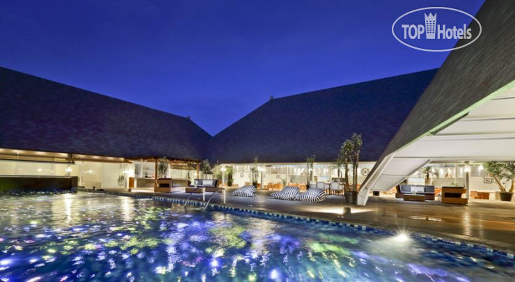 Hotel photo The Kuta Beach Heritage 5*