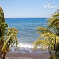 Bondalem Beach Club
