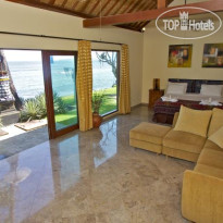 Bayshore Villas