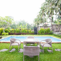 Alam Puisi Villa 