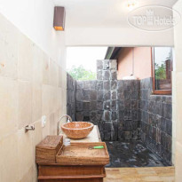 Alam Puisi Villa