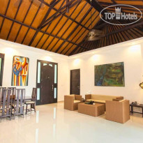 Alam Puisi Villa
