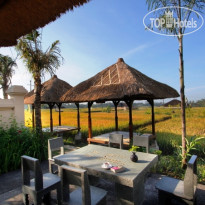 Alam Puisi Villa