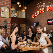 Ossotel Romeos Bar & Grillery