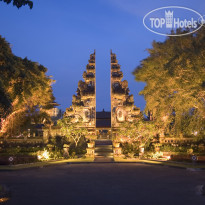 Nusa Dua Beach Hotel & Spa Main Gate