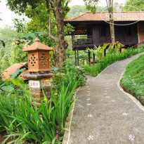 Melanting Cottages
