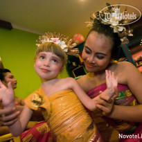 Novotel Benoa Bali Dance lesson
