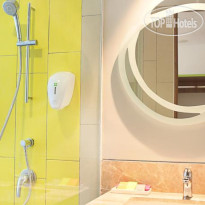 Grand Livio Kuta Hotel