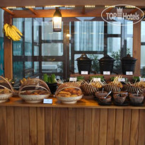 Grand Livio Kuta Hotel