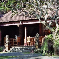 Bumas Hotel