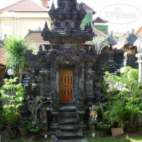 Bemo Corner Guest House