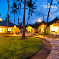 Lilin Lovina Beach Hotel 