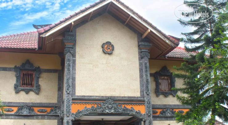 Hotelier's photos Puri Saron Hotel Madangan 2*